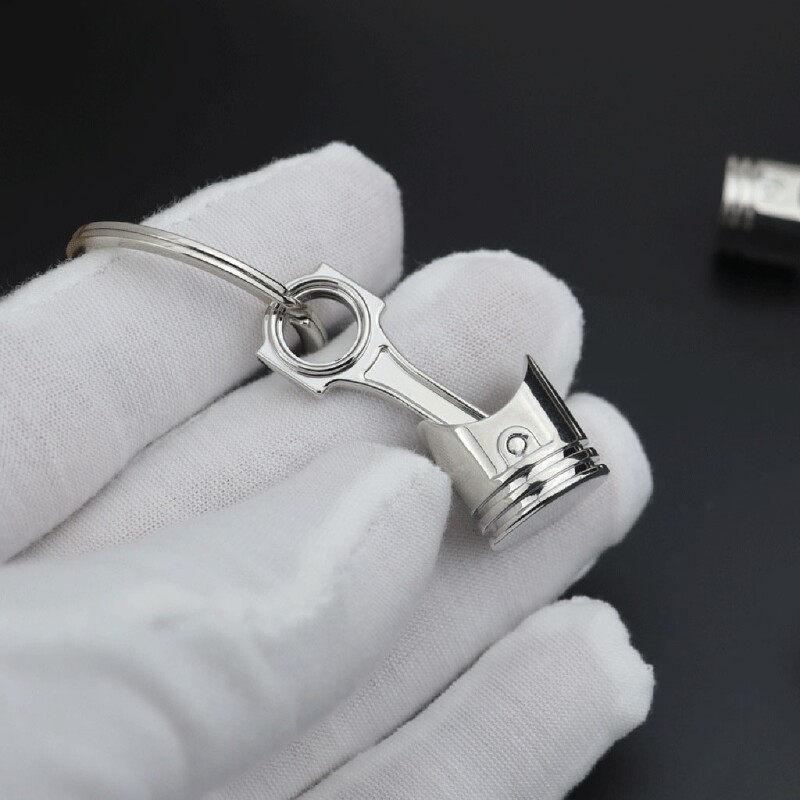 Personalized Car Engine Keychain Pendant Car Modification for Creative Gi