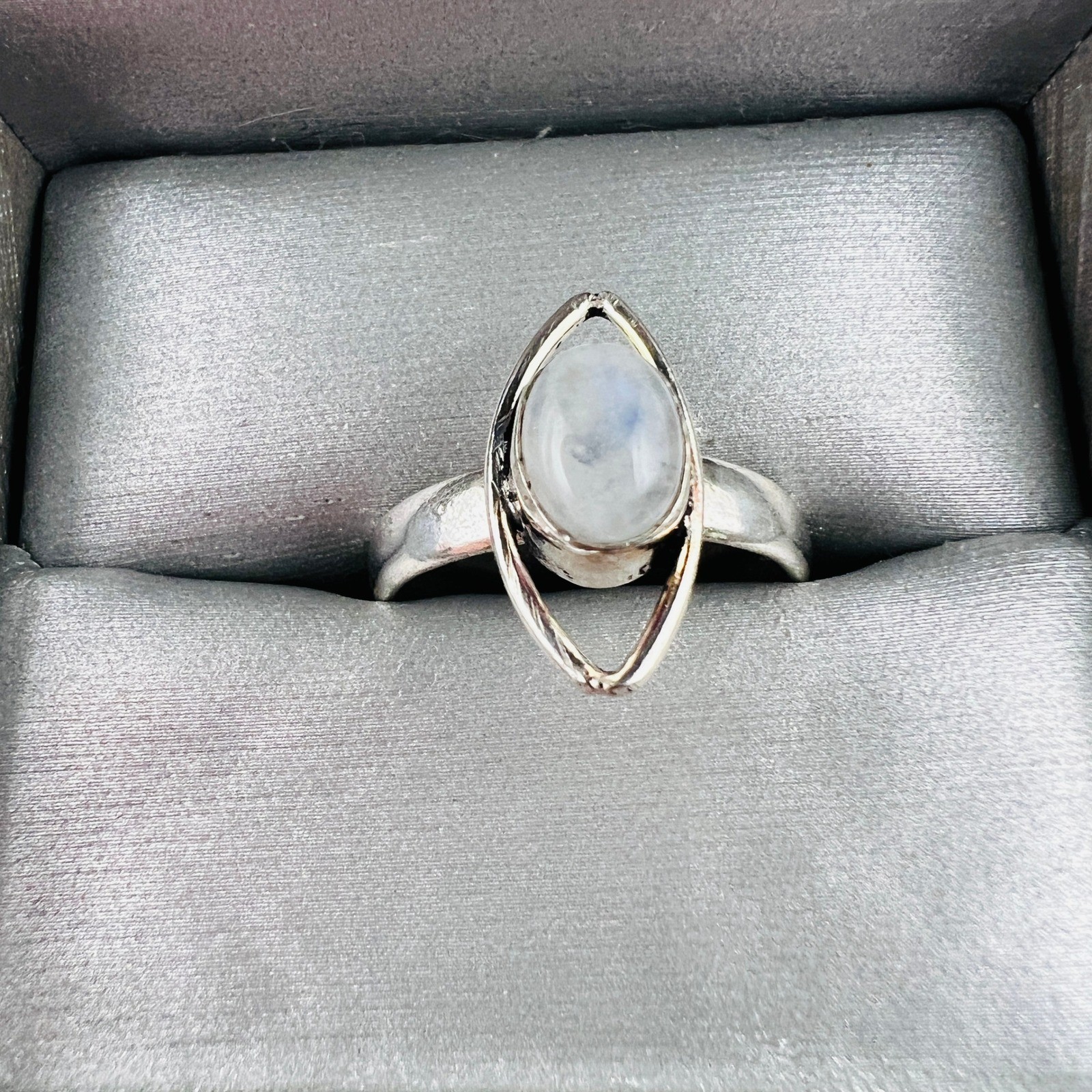 Silver Tone Ring Oval White Cabochon Modern Artisan Boho Statement Size 9 1/4