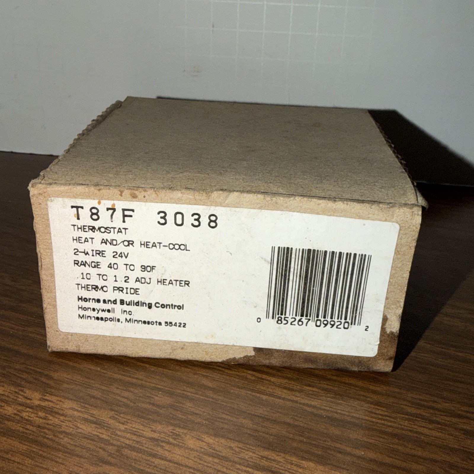 Vtg. Honeywell Round Heating Or Cooling Thermostat T87F 3038 THERMO PRIDE 2WIRE