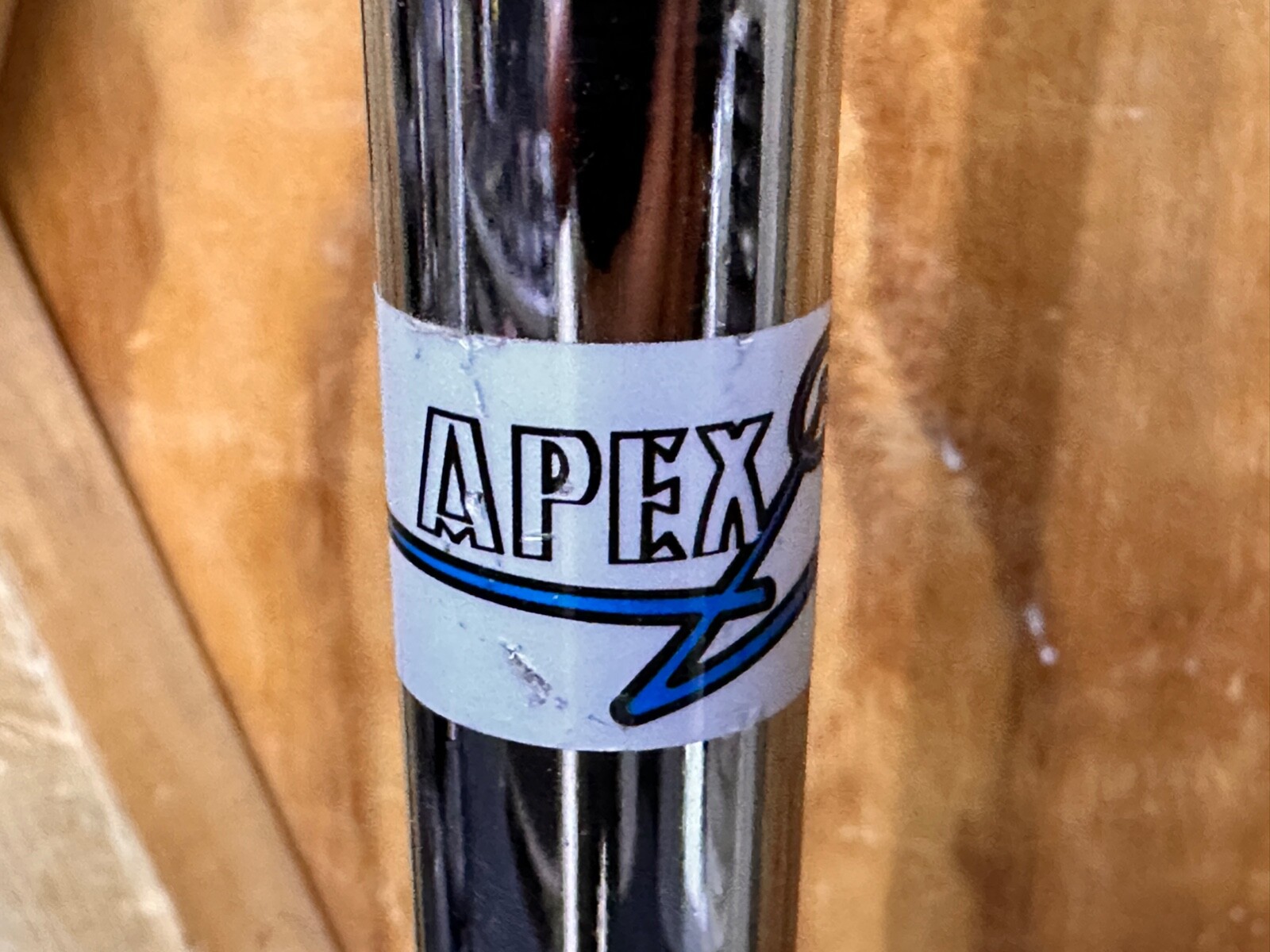 Apex Round Base Adjustable Table Top Mic Stand w/Clip - Seven Available