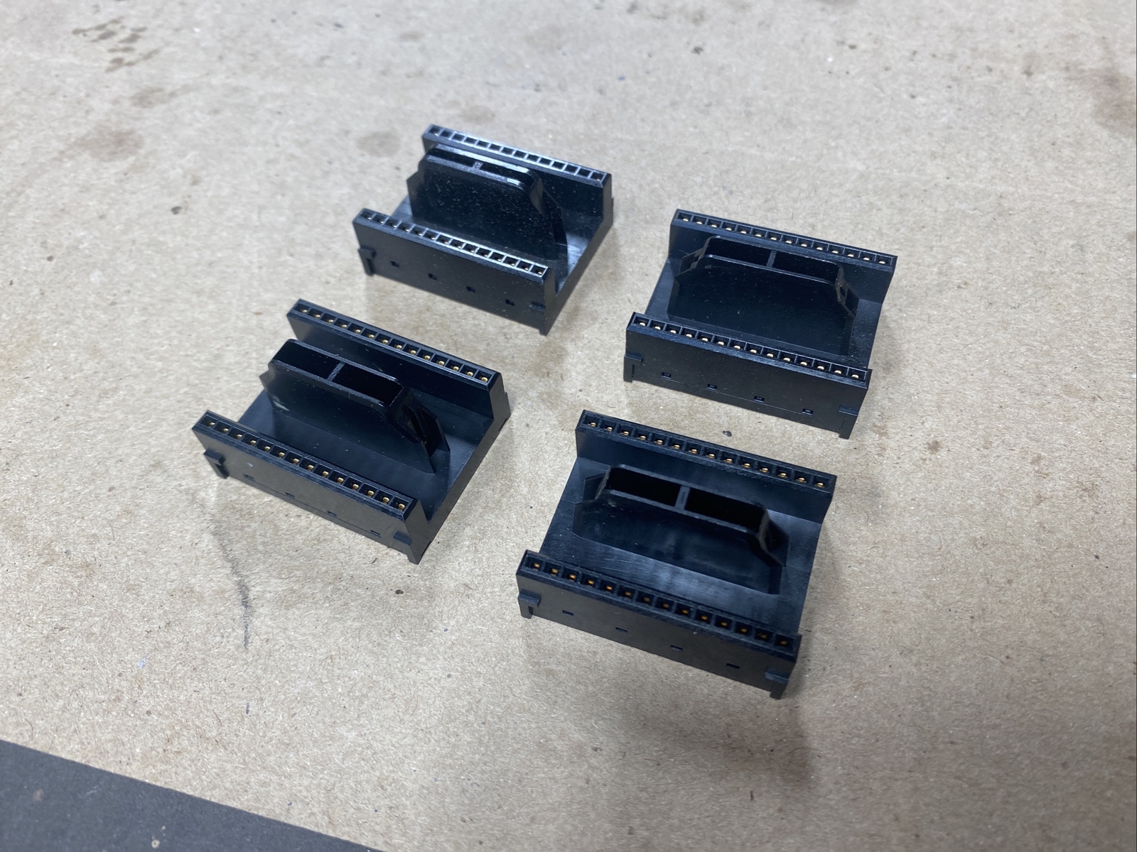 LOT (4) Siemens 720 2001-01 Adapter Module PC-GF20 FAST SHIPPING
