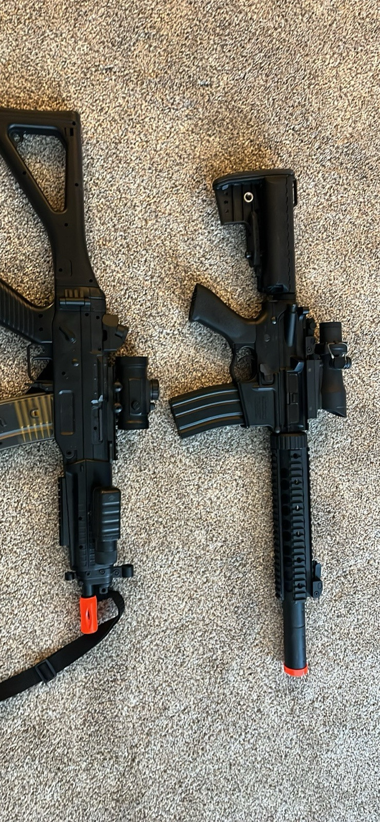 Airsoft/plastic BB Guns