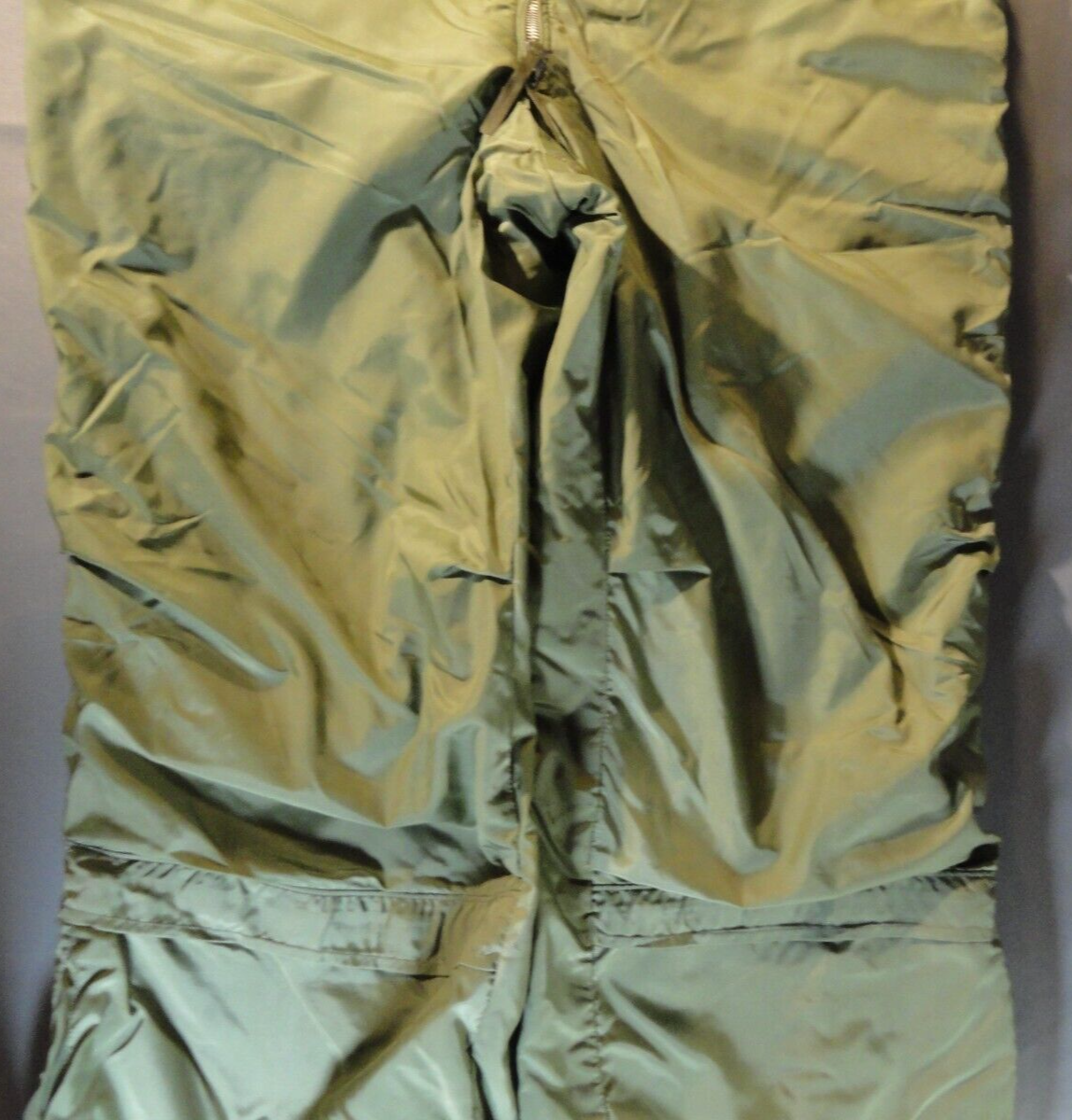 VINTAGE USN NAVY WINTER FLYING SUIT EXTREME COLD WEATHER OLIVE GREEN PANTS 36L