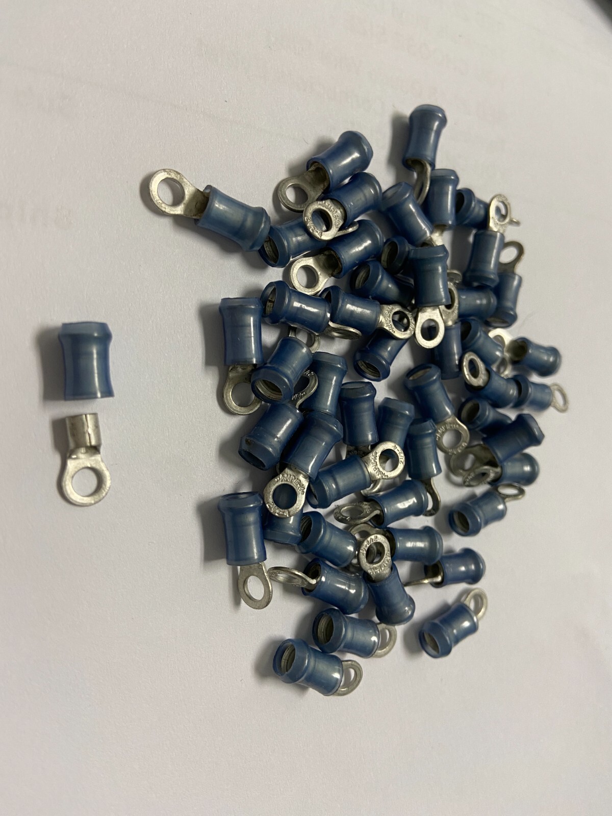 100 pcs of TE Connectivity 2-320619-1 serated 2 pcs 14-16AWG #6 hole