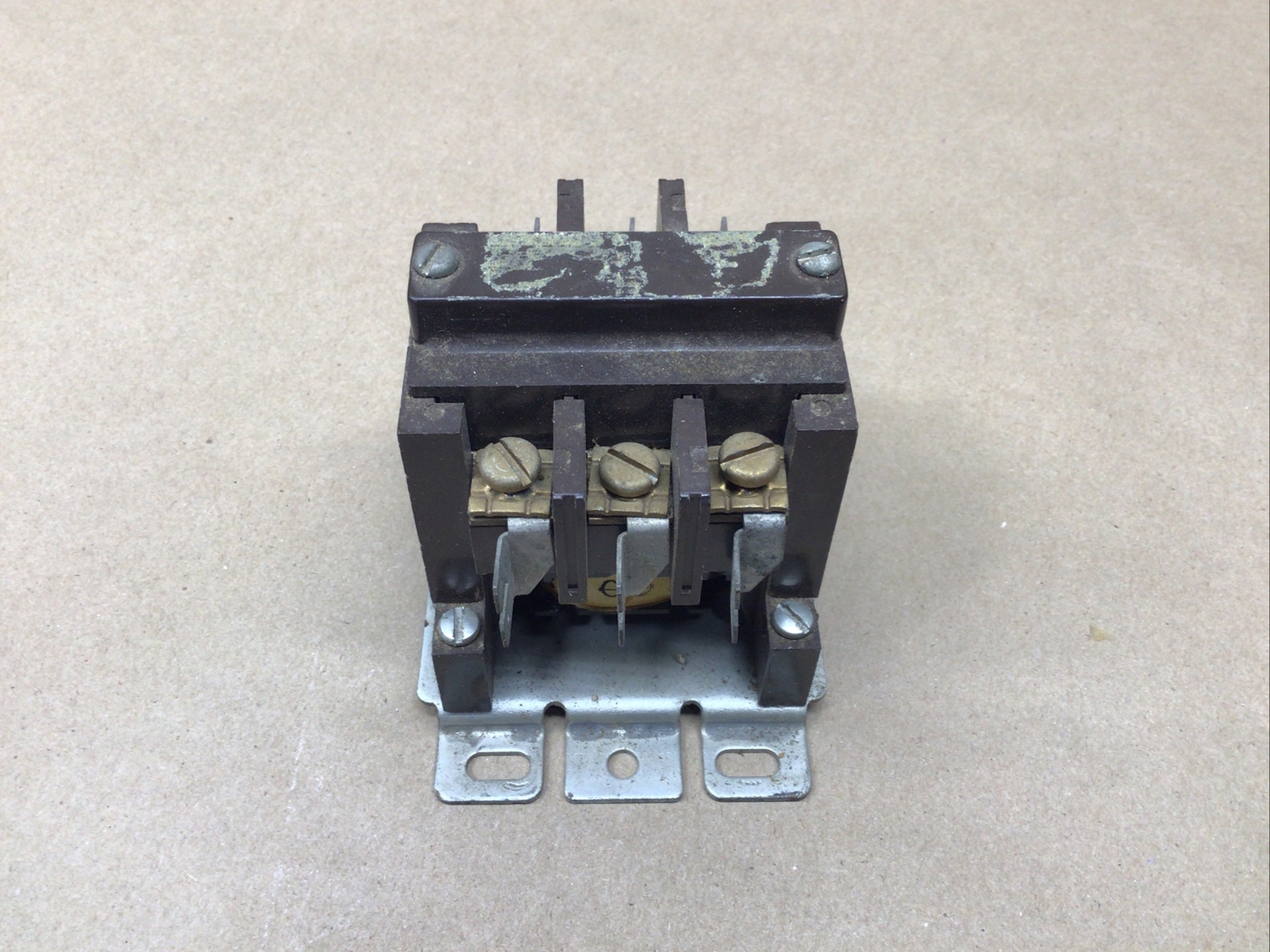 Cutler-Hammer 9560H1547A 30A 208/240V Coil. Model # 6-331-14 #50B26