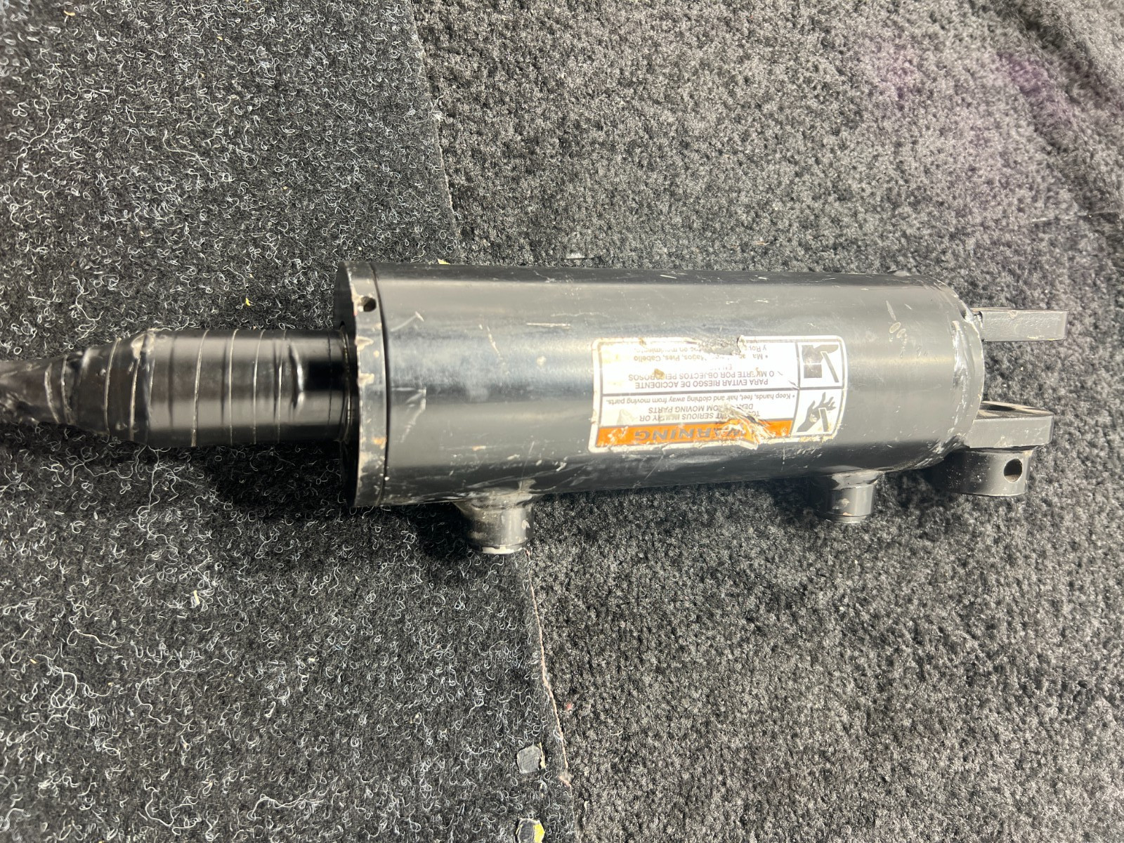 321-879 Hydraulic Welded Cylinder 3.39" OD x 14" Length BM 68194