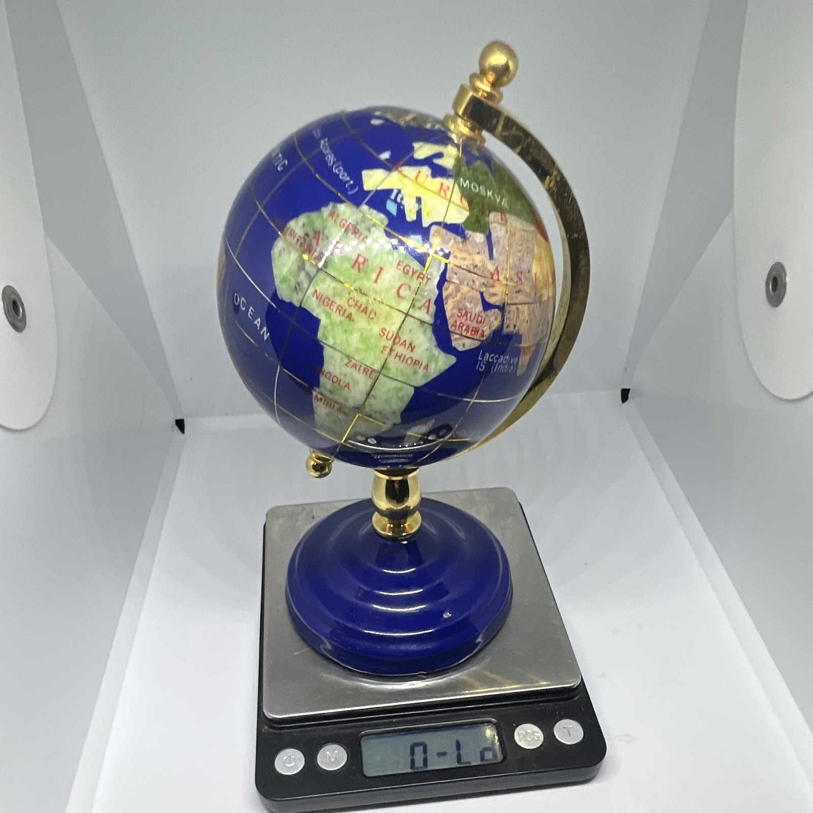 Small Lapis Lazuli Style Gemstone World Globe – Blue Stone Inlay Desktop Decor