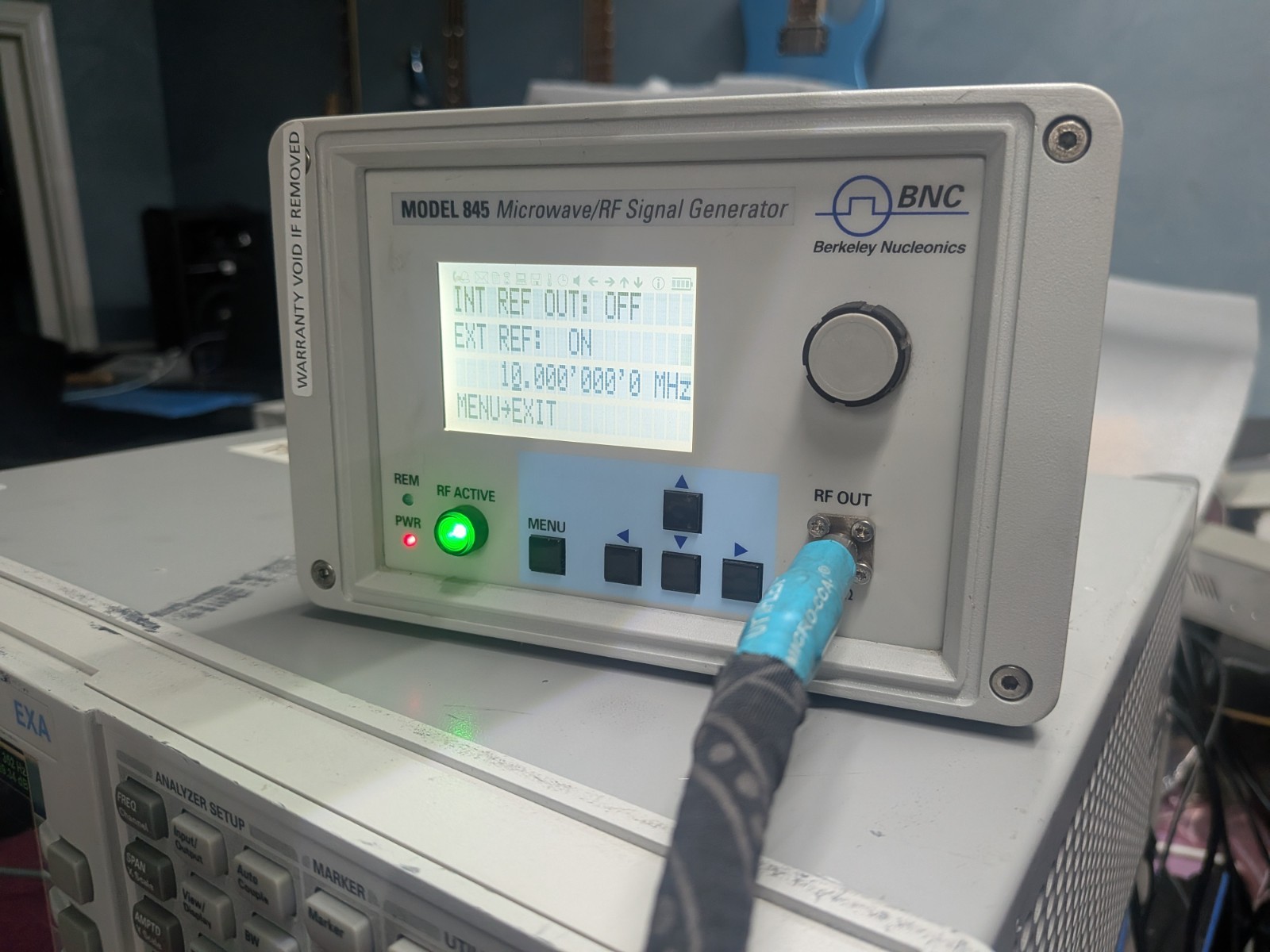BNC Berkeley Nucleonics Signal Generator 845 Mini Handheld Cald! 20 Ghz Options