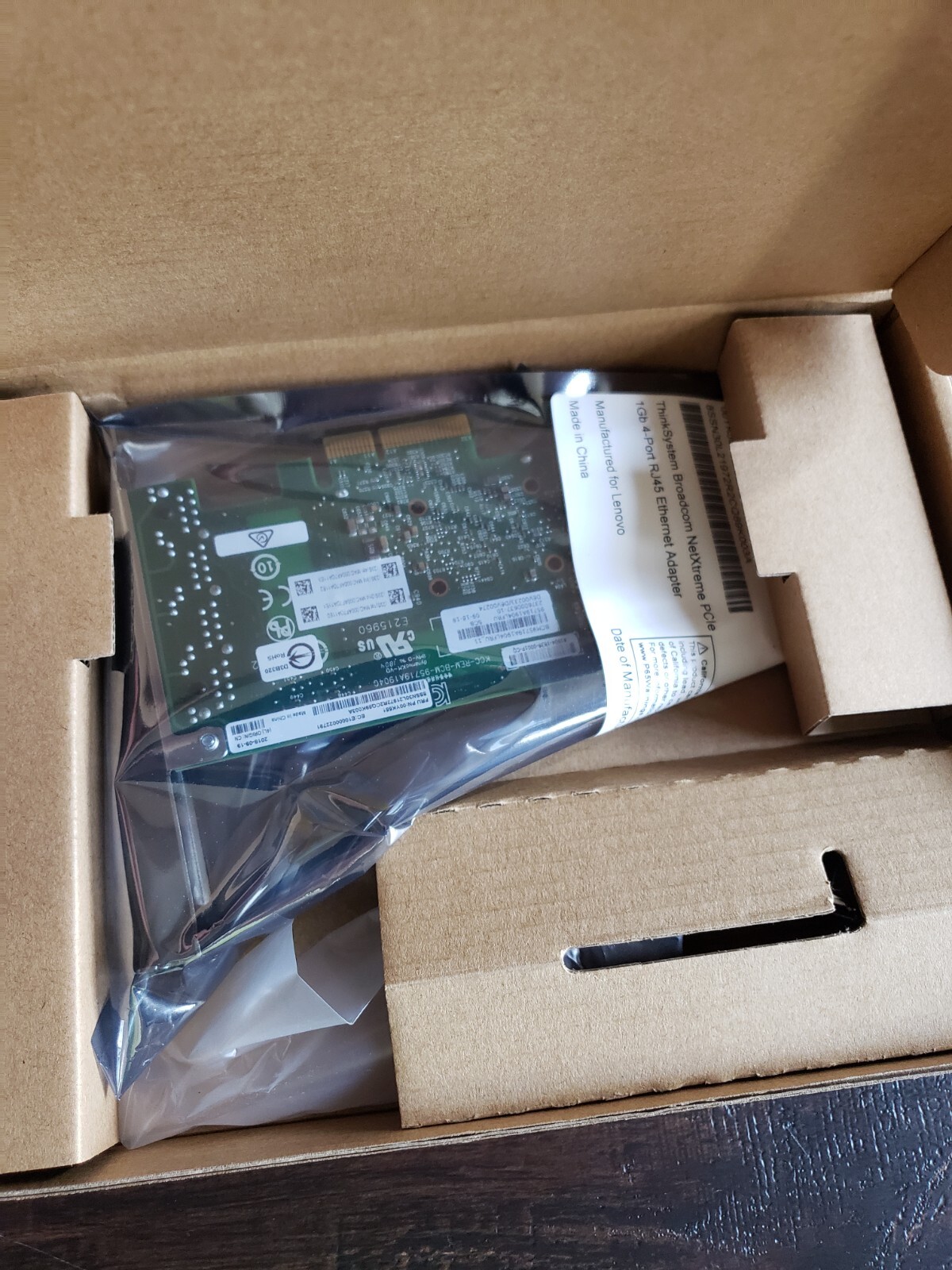 LENOVO THINKSYSTEM NETXTREME  PCLE 1GB 4 PORT RJ45 ETHERNET ADAPTER