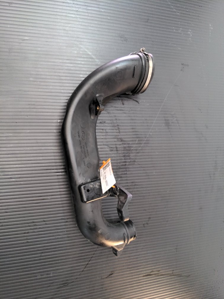 RANGE ROVER EVOQUE AIR INTAKE PIPE DUCT 2011-2018 2.2  BH52-9C619-AC