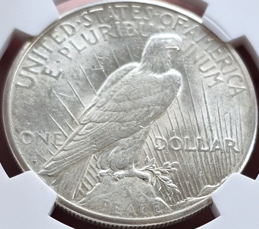 1922 S PEACE SILVER DOLLAR 90% Silver Coin