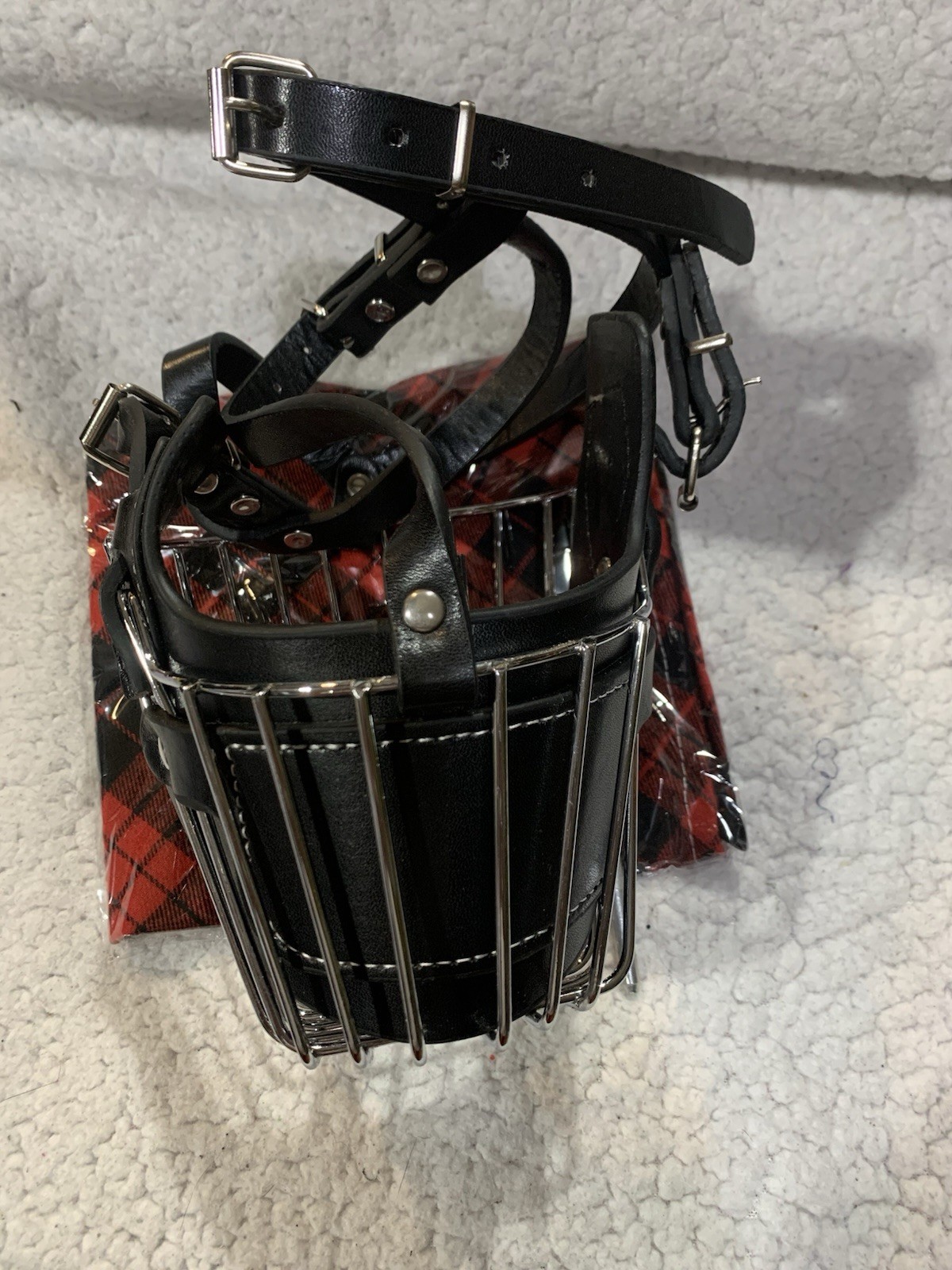 Dog Muzzle Wire Metal Basket Adjustable for Large Dogs (Size L)