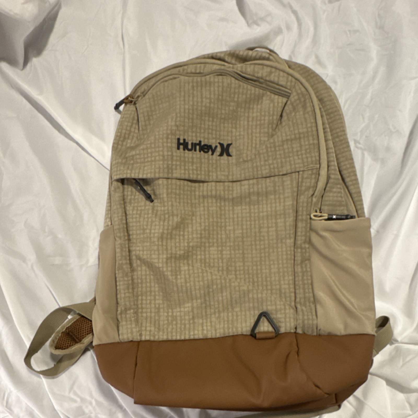 Hurley Beige Brown Hiking Backpack 4 Pockets Adjustable Straps Lightweight