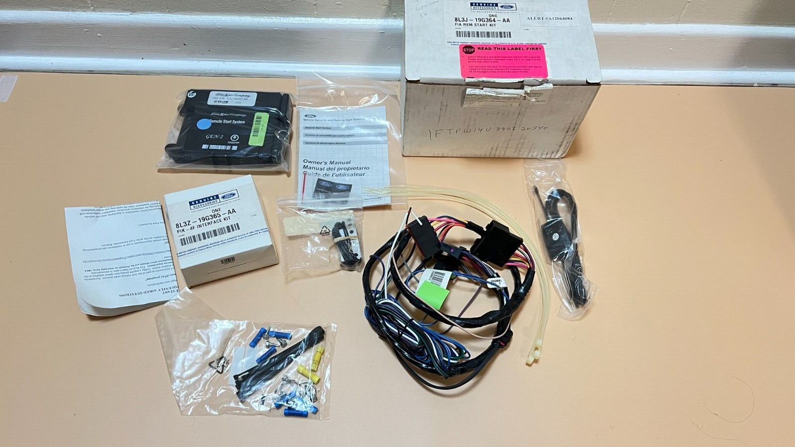 New Genuine OEM Remote Start Kit 2007-2014 Ford Lincoln Mercury 8L3J-19G364-AA