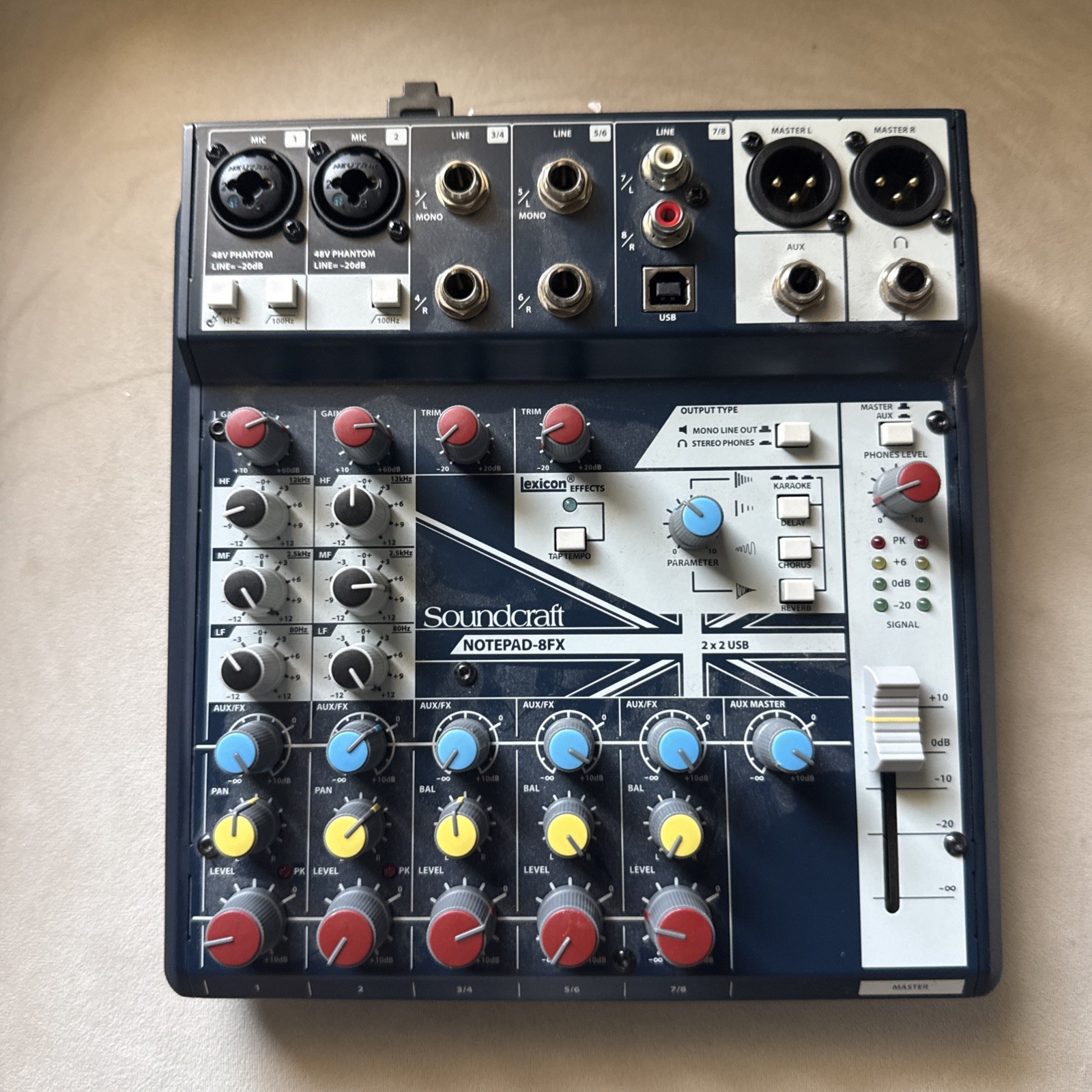 Soundcraft Notepad-8FX 8 Channel Podcast Mixer No Power Ac Included