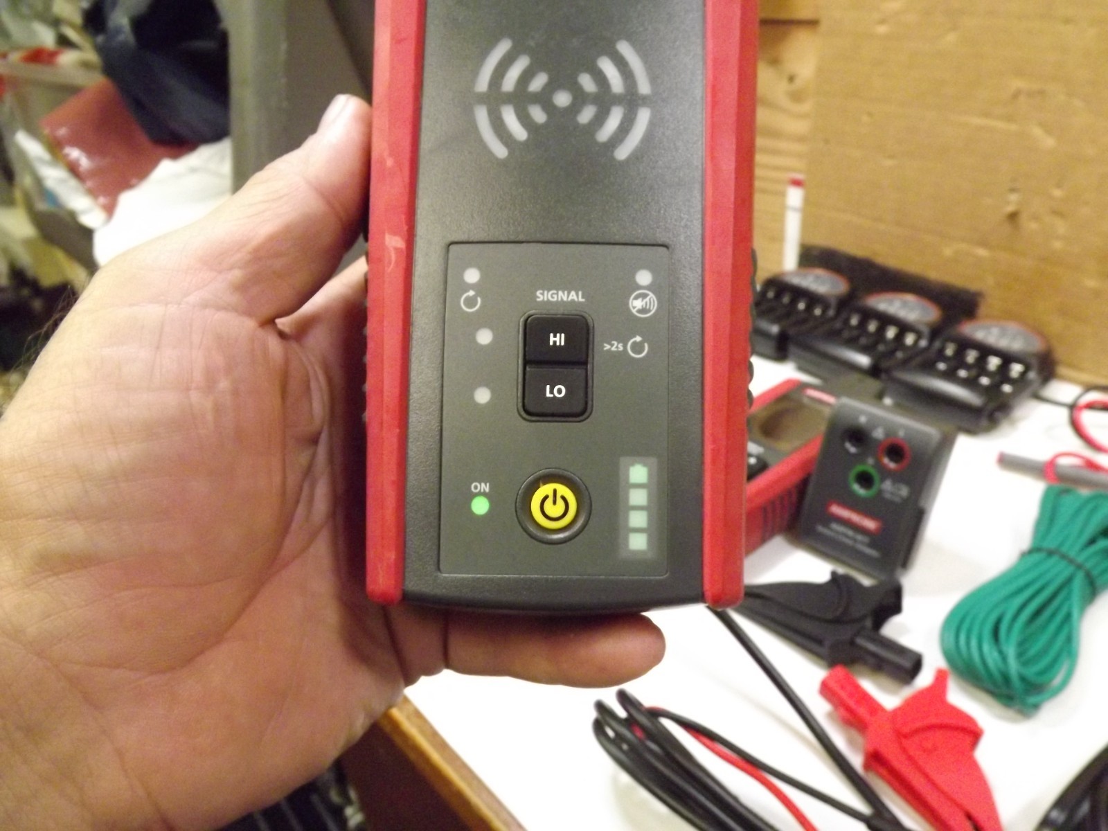 Amprobe AT-6000 Series Advanced Wire Tracer KIT with Case