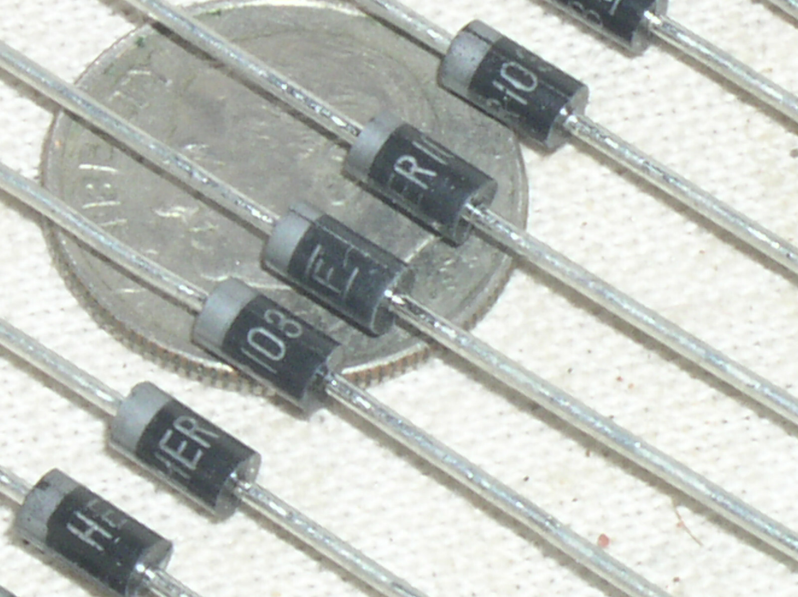 10 FAIRCHILD HER10 ULTRAFAST 1A 1 A AMP RECTIFIER DIODE 200V 50NS DO41 30A USA