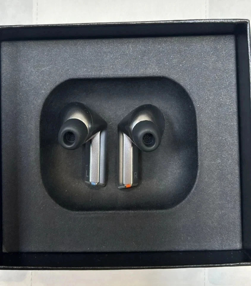 Premium quality Galaxy Buds3 Pro Wireless Bluetooth Earbuds *(Read description)*
