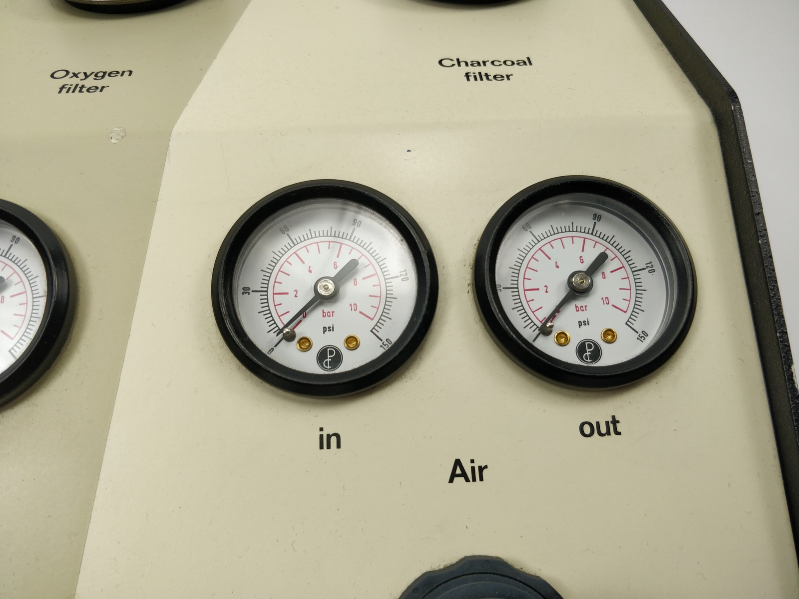 Chrompak Gas Clean System