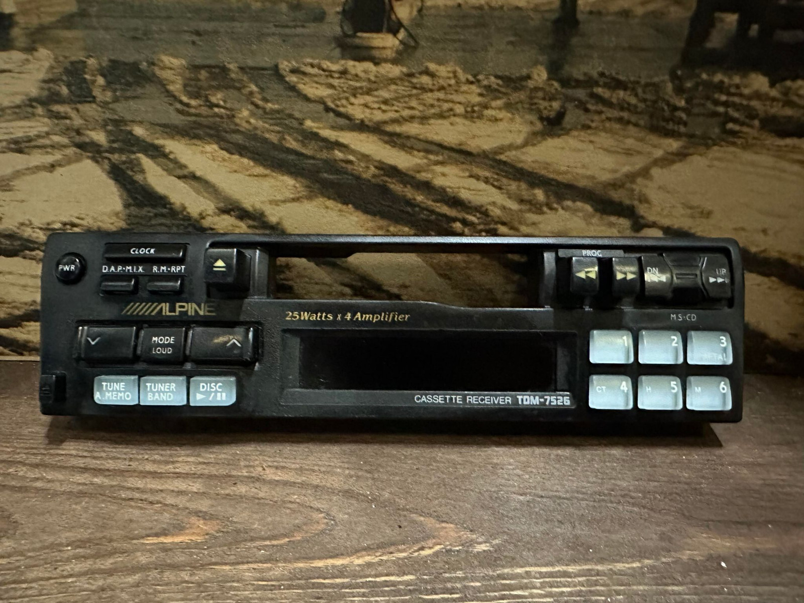 tdm-7526 alpine faceplate