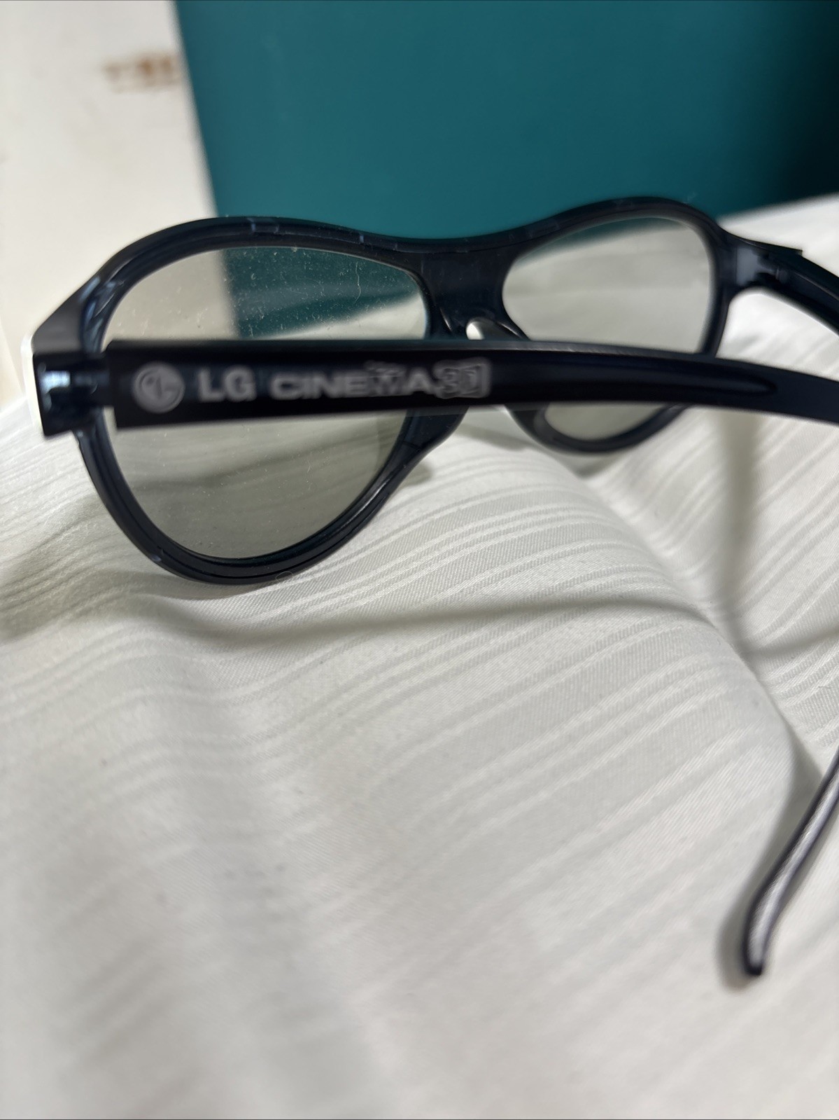 LG CINEMA 3D GLASSES Unique