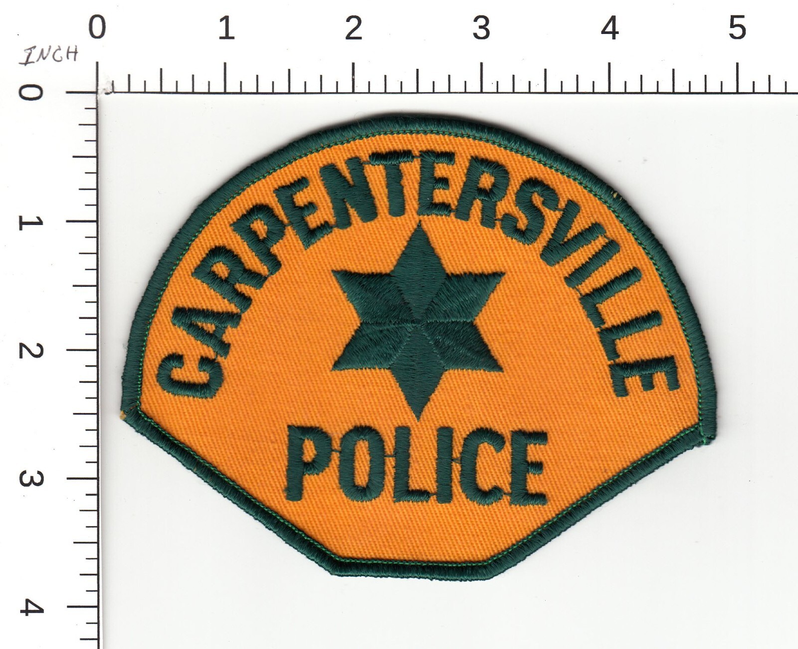 CARPENTERSVILLE ( OLD STYLE GREEN ORANGE )  ILLINOIS POLICE COLLECTIBLE PATCH