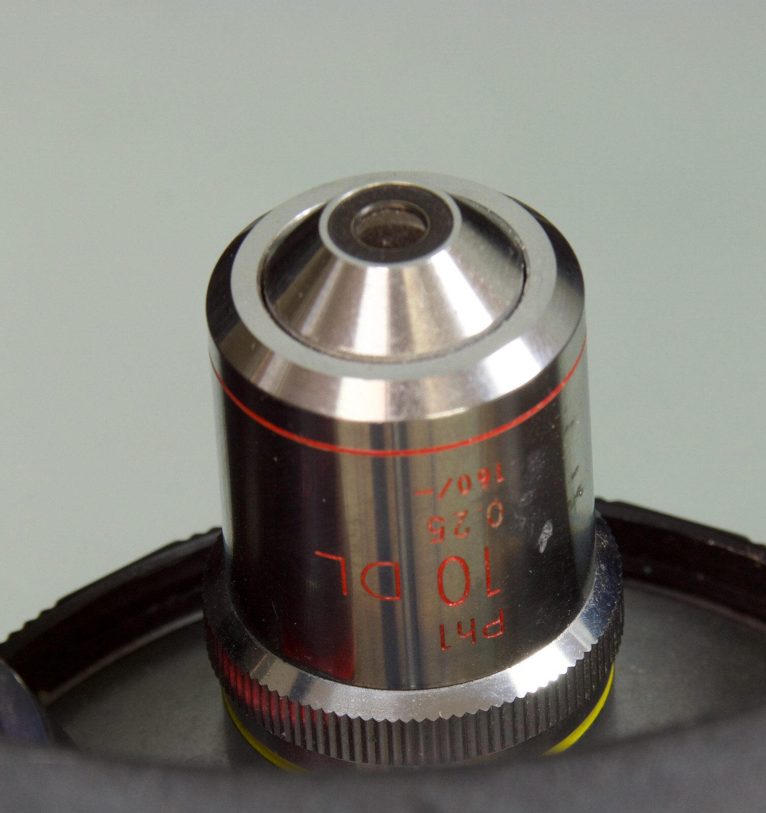 Nikon Diaphot Microscope (R15)