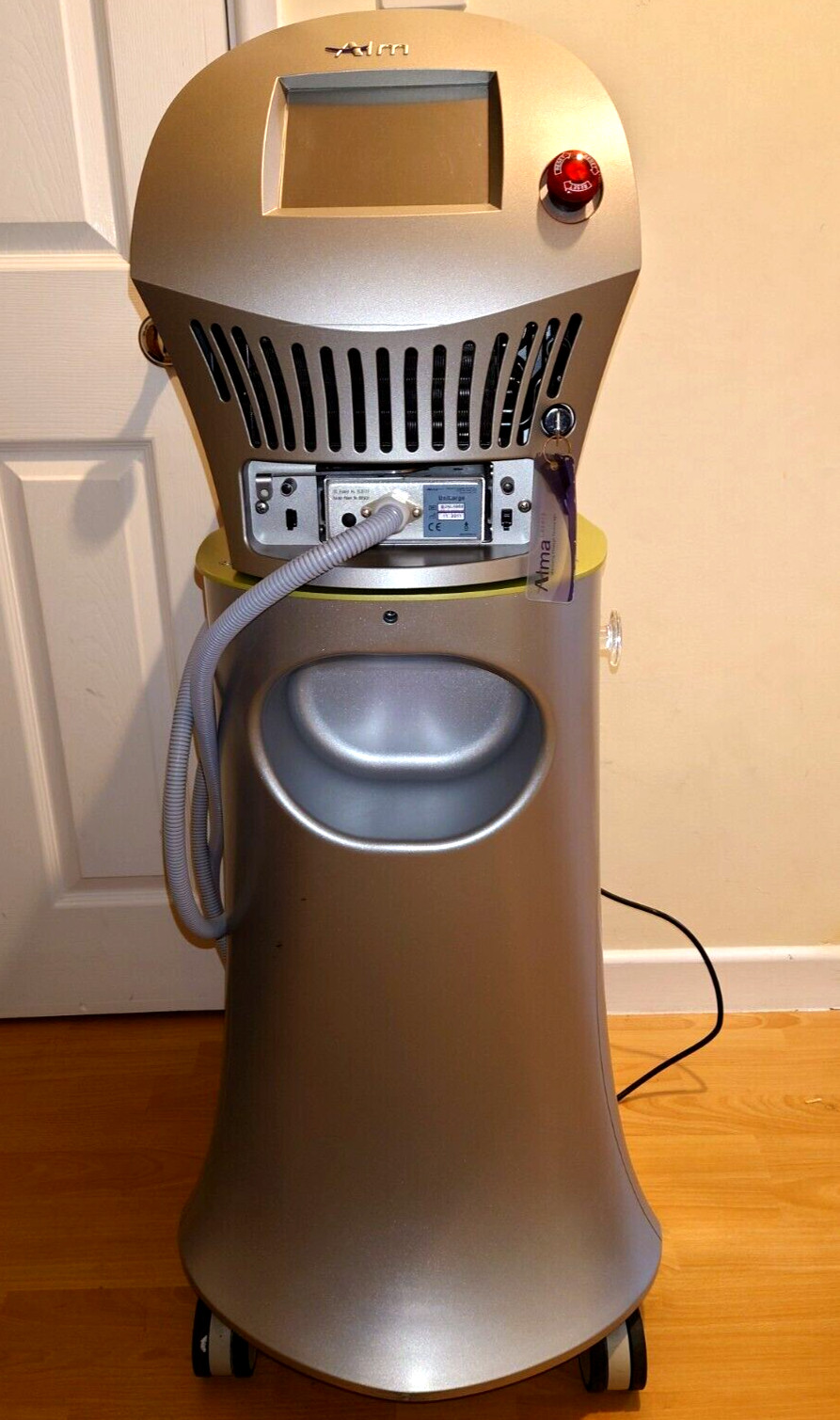 Alma Lasers Accent MedSpa RF Body Contouring Skin Tightening Beauty Machine.