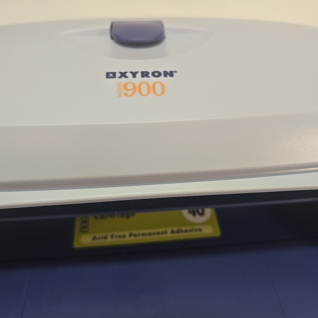 Xyron Model 900 Laminator Laminating Sticker Making Machine Label