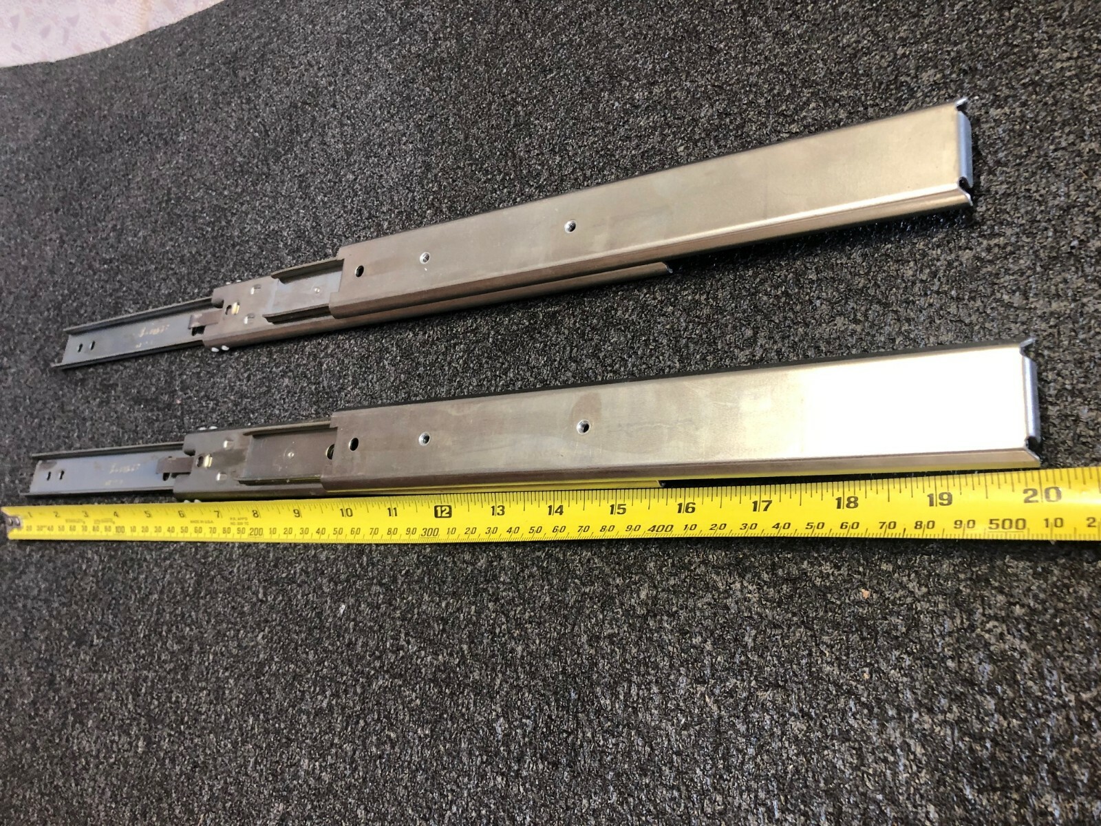 ACCURIDE SLIDES C 307-698