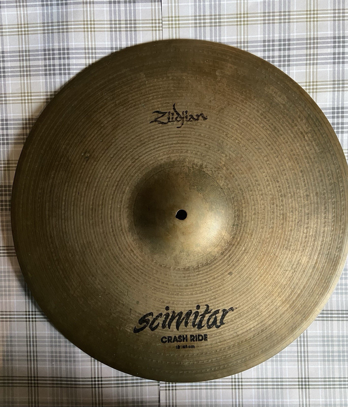 Used Zildjian Scimitar Crash/Ride Cymbal 18. Good Used Condition Vintage