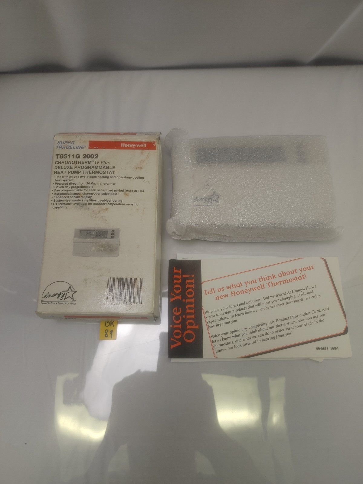 Honeywell T8611G 2002 Thermostat