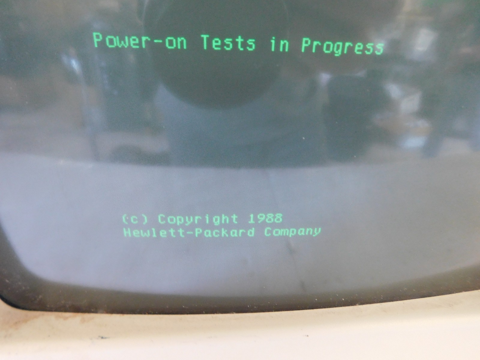 HEWLETT PACKARD 35660A DYNAMIC SIGNAL ANALYZER (BSJ47)