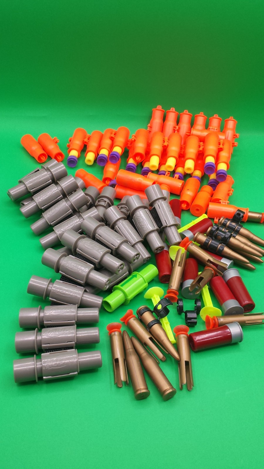 Lot of Nerf DARTS/BULLETS/CARTRIDGES orange/gray/brown/green/red