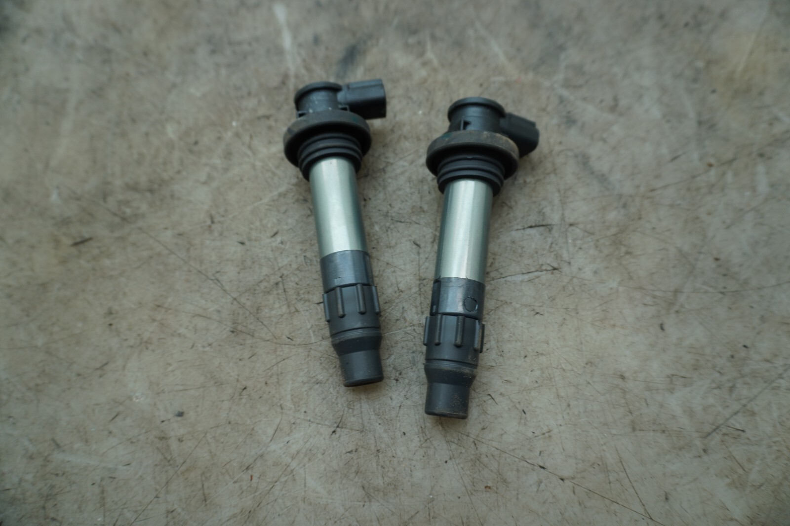 23 KAWASAKI NINJA EX 400 SET OF COILS E-4847