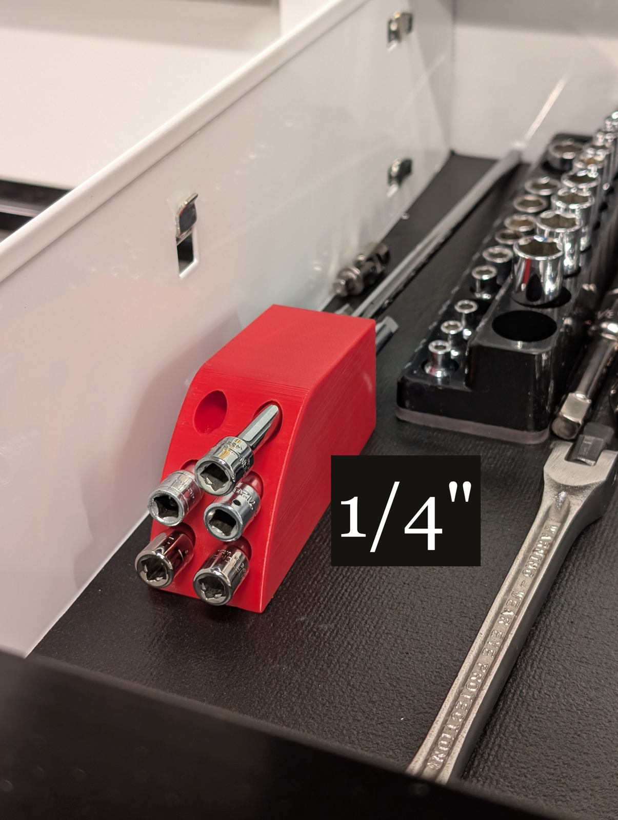 Socket extension organizer