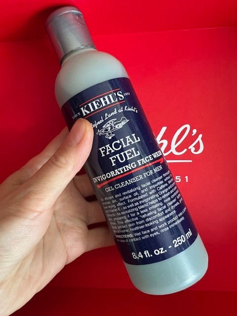 Kiehl's Facial Fuel Invigorating Face Wash Gel Cleanser For Men 8.4oz/250ml seal