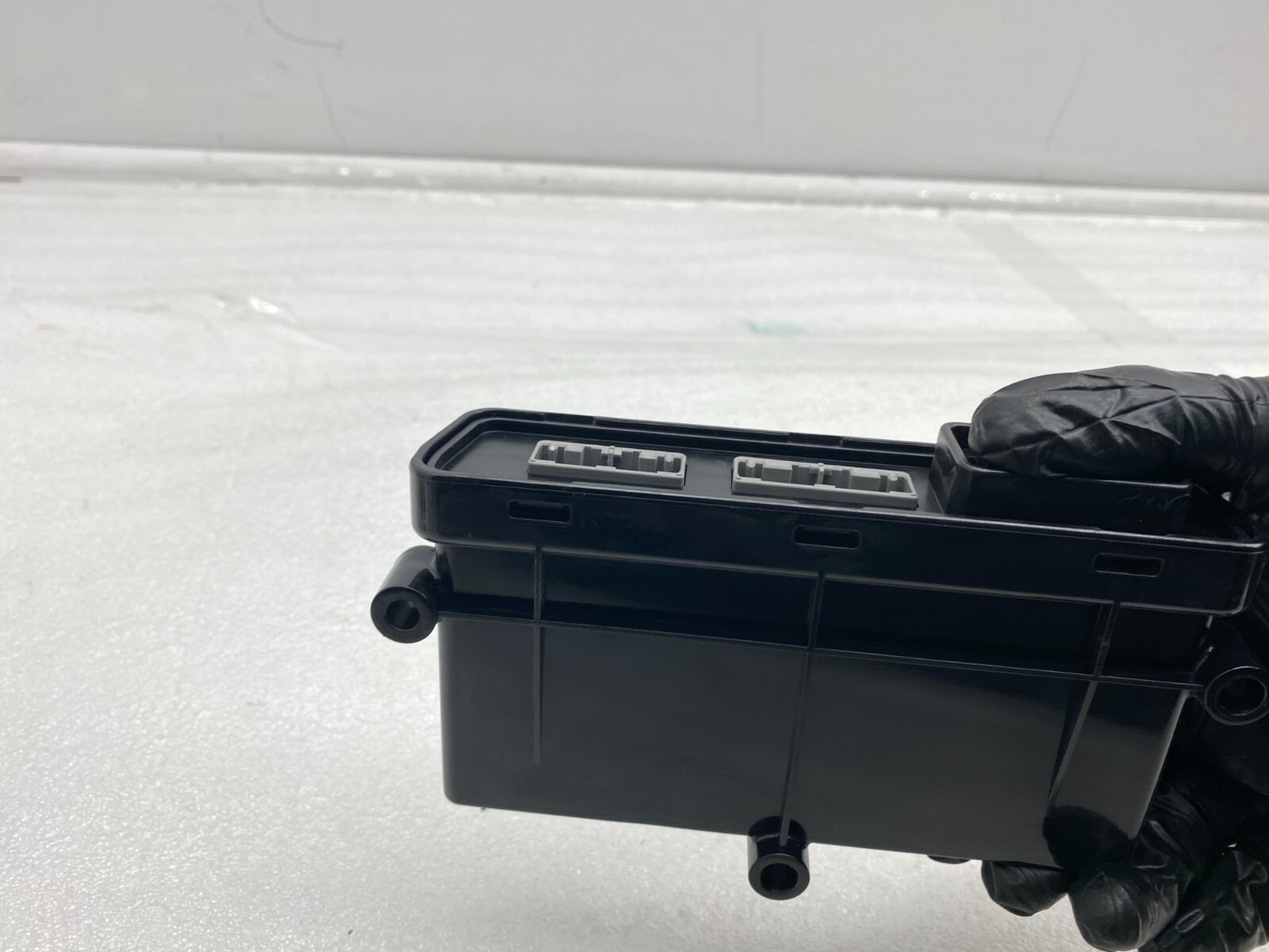 ⭕ 12-20 Tesla Model S Door Control Unit Module Mechanism Controller 1003101-00-E