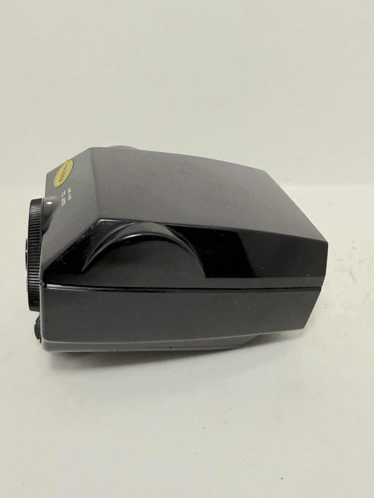 Olympus Quick Auto 310 Electronic Flash Unit TTL for OM-2n Camera System