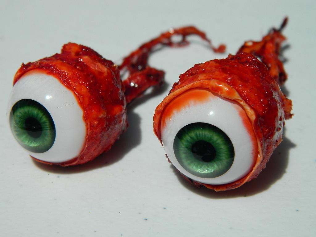 Halloween Horror Prop Realistic Life Size Pair of  Ripped Out Eyeballs -  FB03