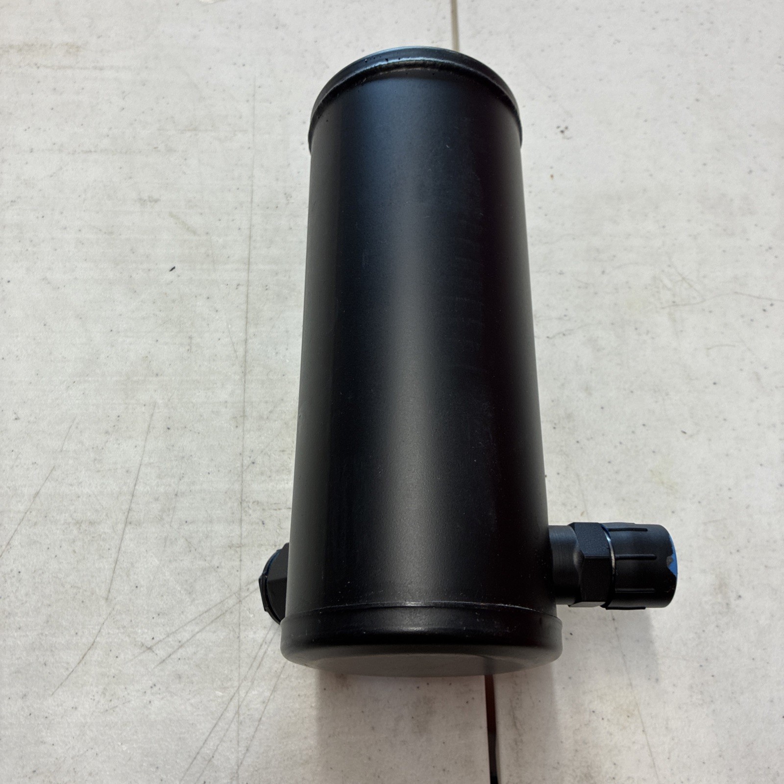 Everco Receiver-Drier Filter Accumulator, A7962 / 34199