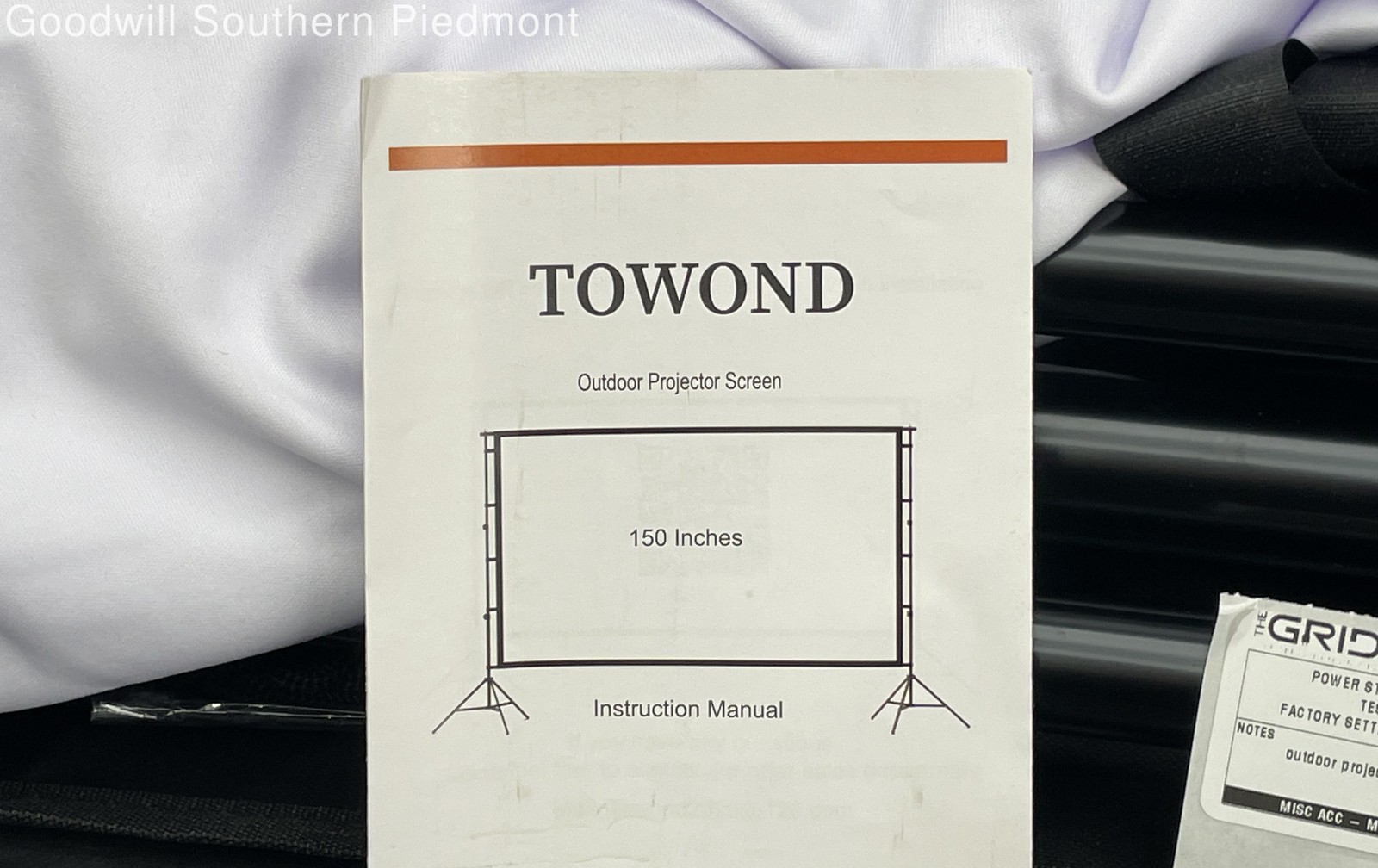 Towond 150" Outdoor Projection Screen
