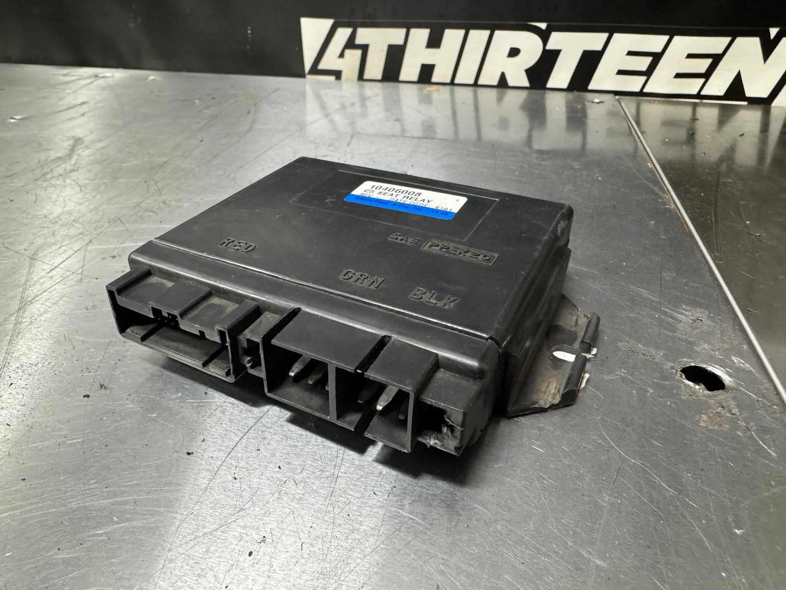 1997-2004 C5 CORVETTE RH PASSENGER SEAT MODULE OEM 10406008 #K74