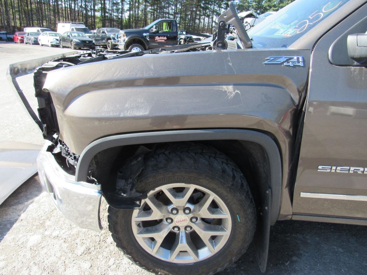 SIERRA150 2015 Glove Box 1035558