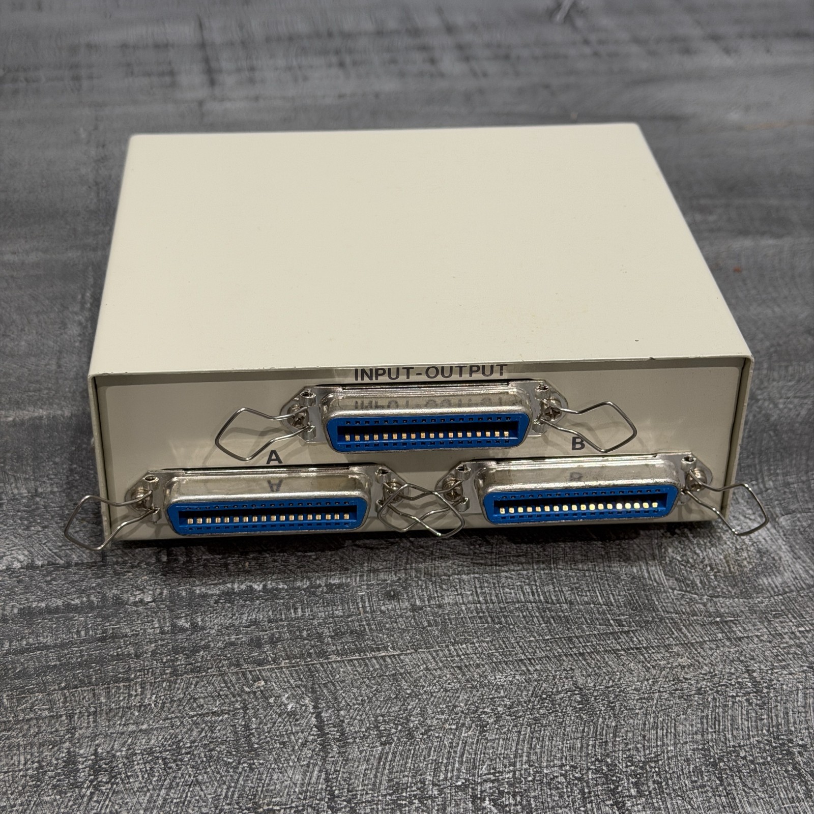 Data Transfer Switch A/B for Computer PC w/Cable