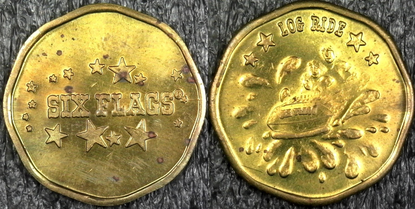Six Flags - Log Ride Souvenir Arcade Game Token 22mm (c819)