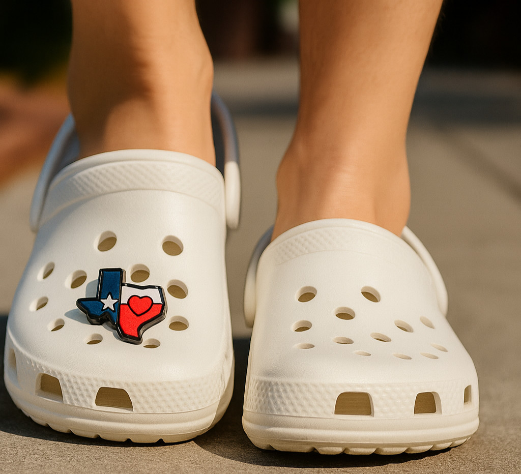 Texas State Shoe Charm – Lone Star Flag with Heart – State Pride Clog Accessory