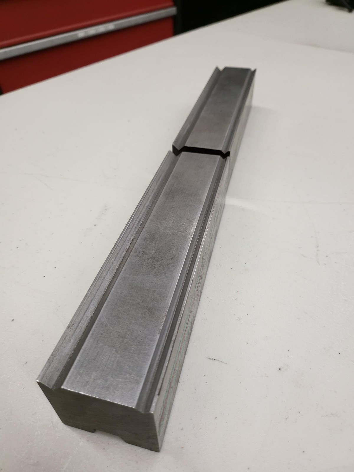 Amada 30240 2V Die Sectionalized  .394" V 90° Opening .236" V 15.75" Long BTB1