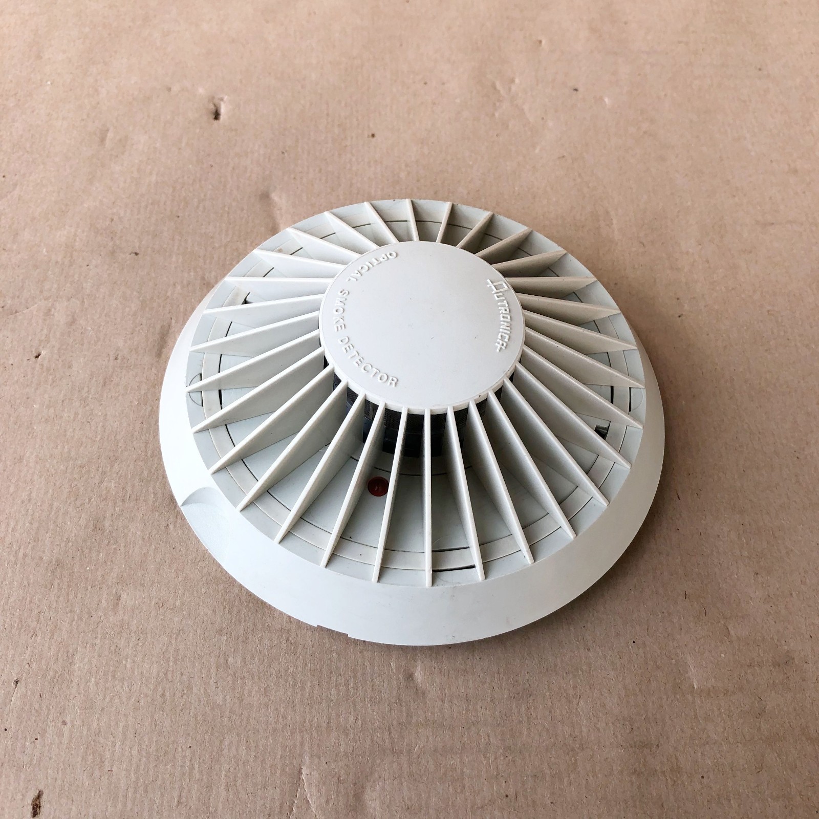 AUTRONICA BHH-31A SMOKE DETECTOR 116-BHH-31A