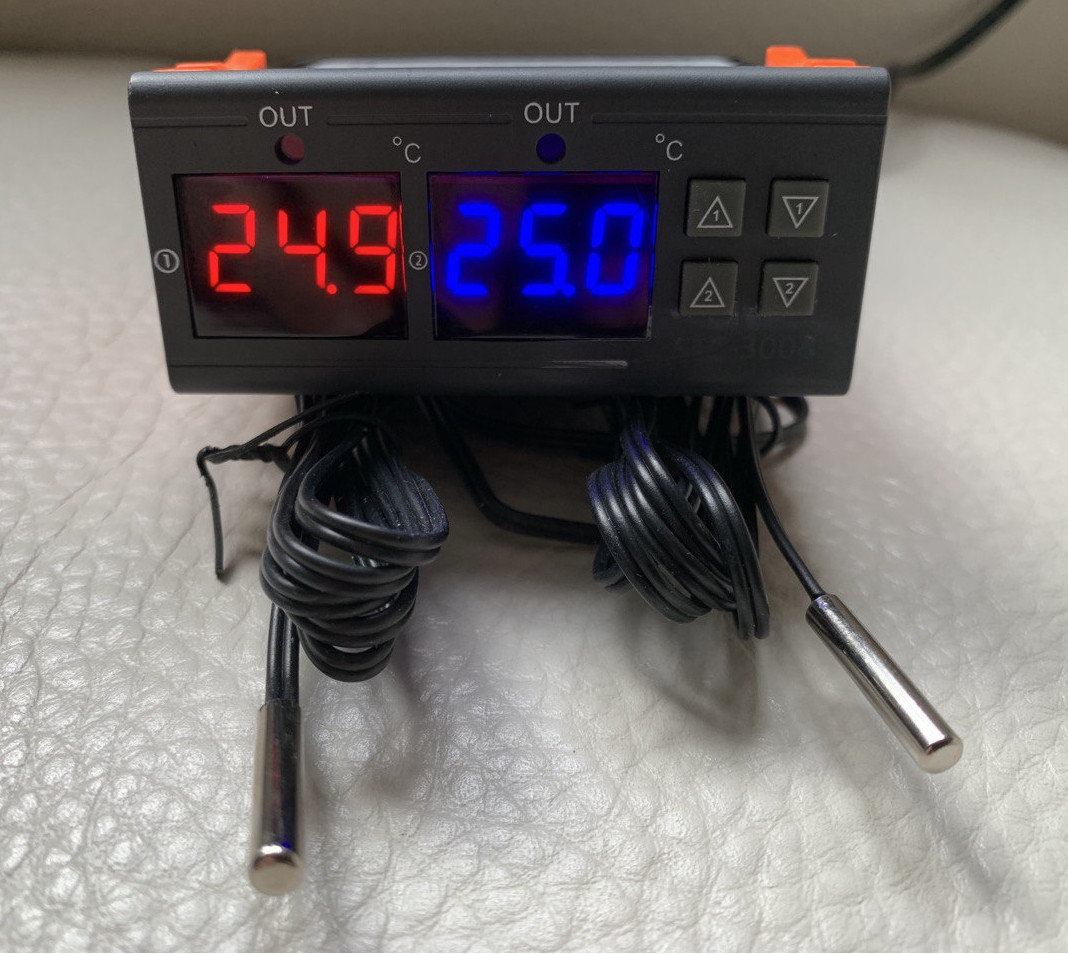 Brooder Thermostat Temperature Controller for Bird Reptile Chick Egg Incubator